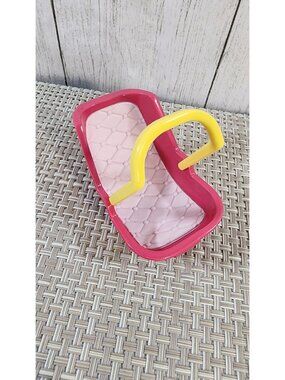 BARBIE KRISSY PINK BABY DOLLHOUSE FURNITURE CAR SEAT CARRIER SEAT LOVING FAMILY